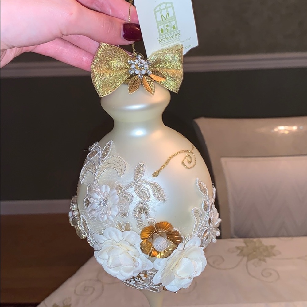 MARK ROBERTS CHRISTMAS ORNAMENT